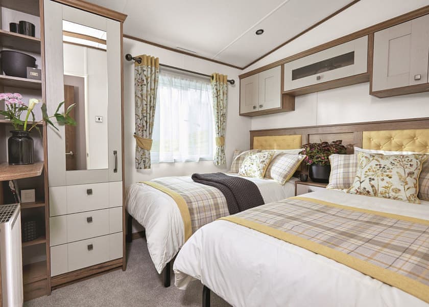 Typical Interior | Shalom Lodge - Seven Springs, Llanon