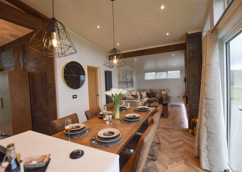 Glan Nant - Seven Springs, Llanon