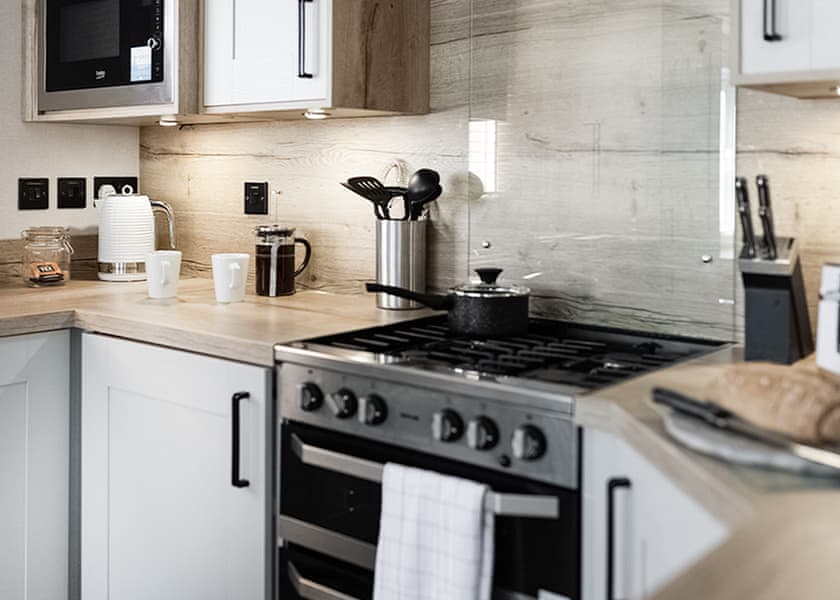 Exclusive Lodge 2 Bed (Pet) - Sun Haven Holiday Park, Mawgan Porth, Nr Newquay