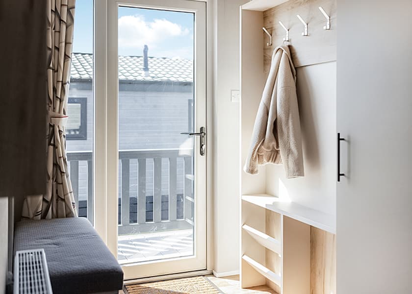 Exclusive Lodge 2 Bed (Pet) - Sun Haven Holiday Park, Mawgan Porth, Nr Newquay