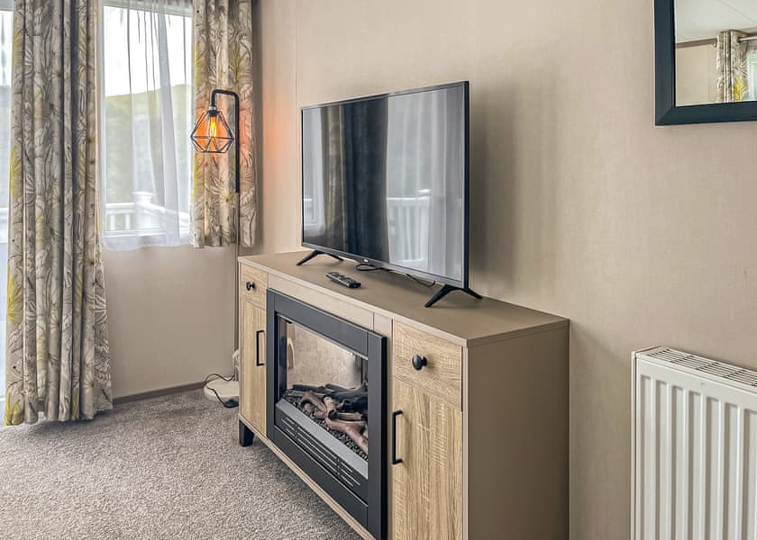 Luxury Plus 2 Bed (Pet) - Sun Haven Holiday Park, Mawgan Porth, Nr Newquay