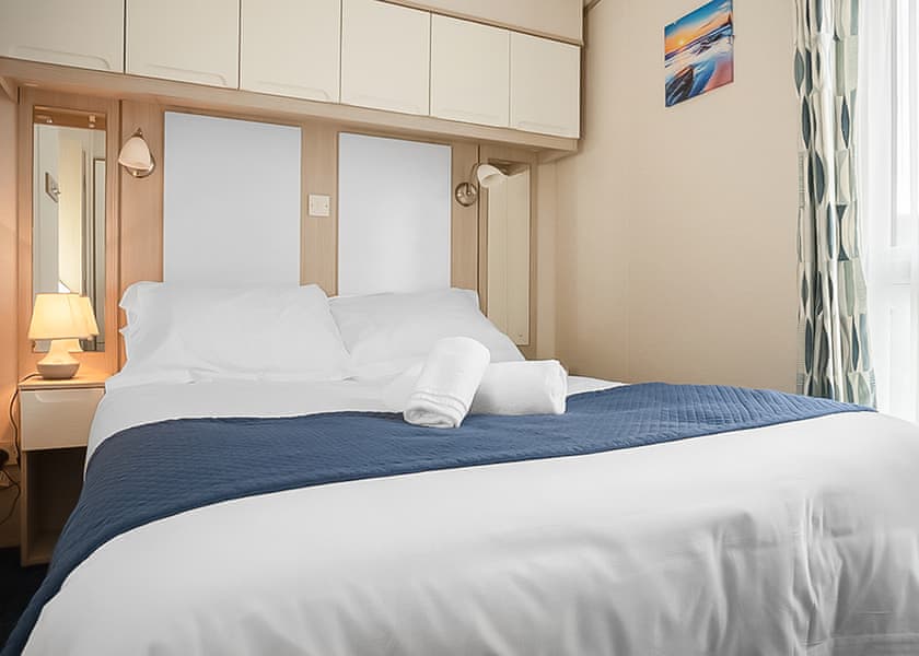 Superior 3 Bed (Pet) - Sun Haven Holiday Park, Mawgan Porth, Nr Newquay