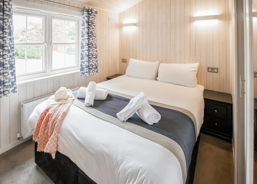 Signature 2 Plus Lodge (Pet) - Shorefield Country Park, Milford-on-Sea, Nr Lymington