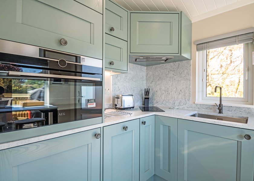 The Spinney - Shorefield Country Park, Milford-on-Sea, Nr Lymington