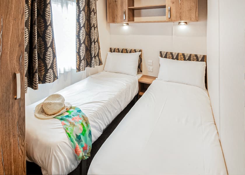 Supreme 3 - Shorefield Country Park, Milford-on-Sea, Nr Lymington