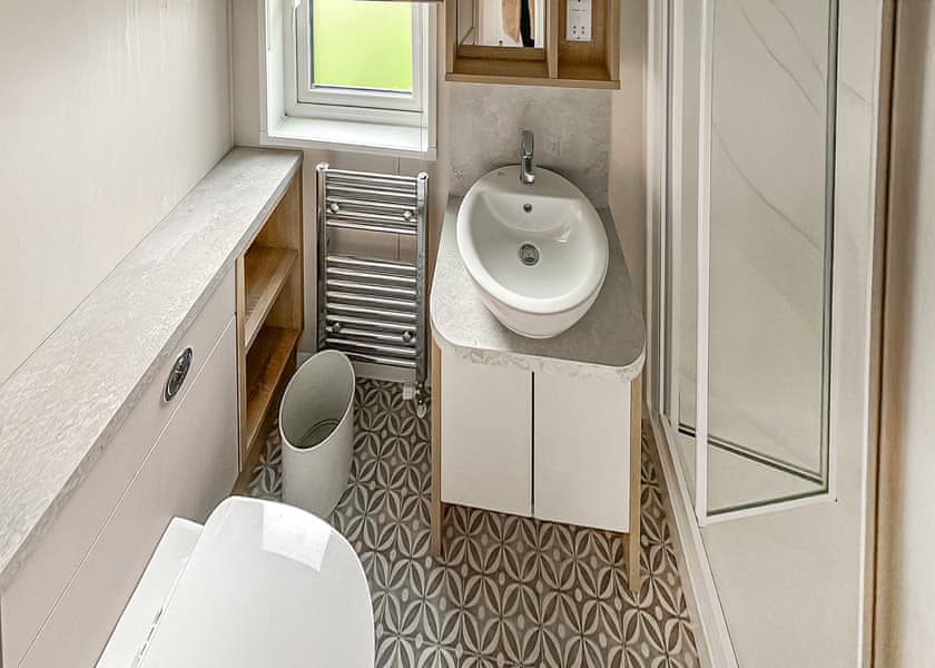 Badgers Wood 11 Platinum - Shear Barn Holiday Park, Hastings 