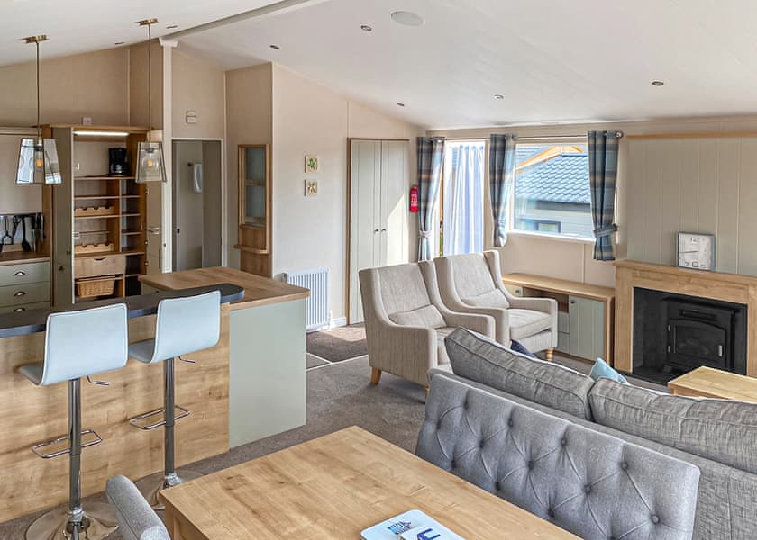 Lake Side 2 Platinum - Shear Barn Holiday Park, Hastings 