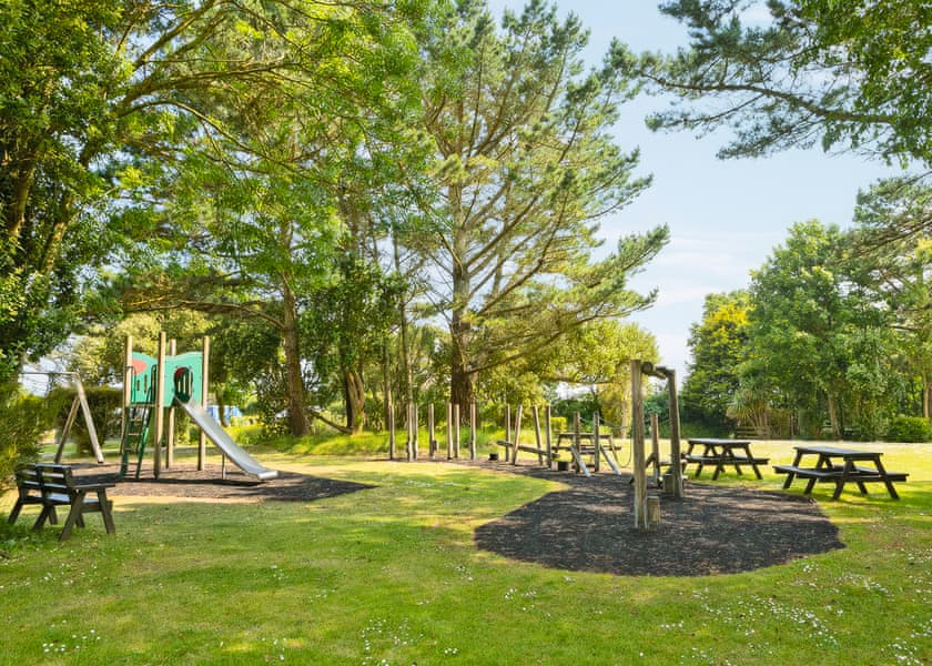 Silver Sands Holiday Park - Cornwall, Helston