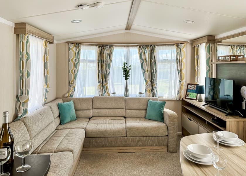 Kennack 2 Bedroom - Silver Sands Holiday Park - Cornwall, Helston