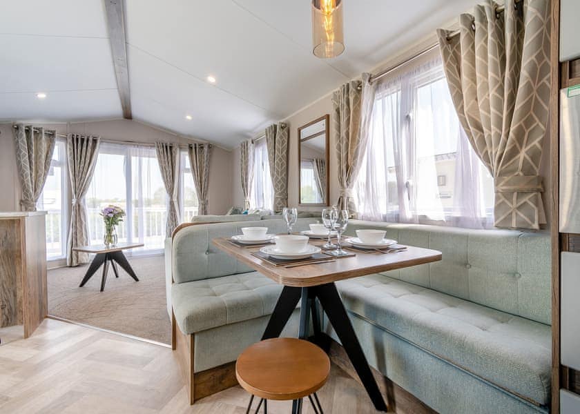 Platinum Caravan - Skegness Fields, Skegness