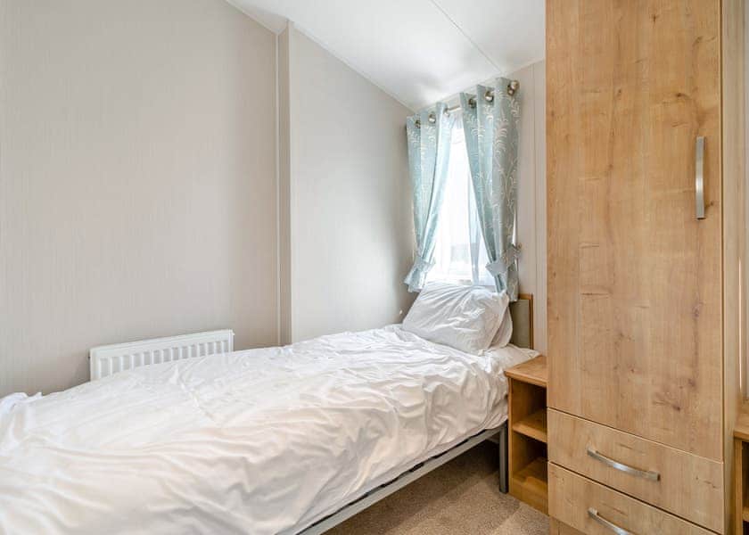 Gold Caravan 6 WCF (Pet) - Skegness Fields, Skegness
