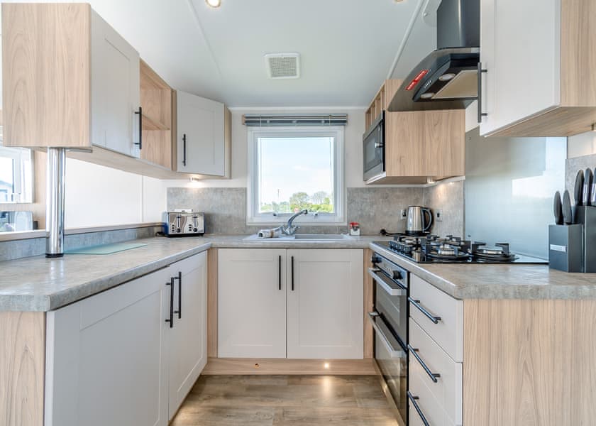 Platinum Caravan 6 Berth (3 bed) - Skegness Fields, Skegness