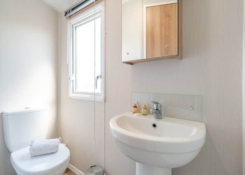 Platinum Caravan 6 Berth (3 bed) - Skegness Fields, Skegness