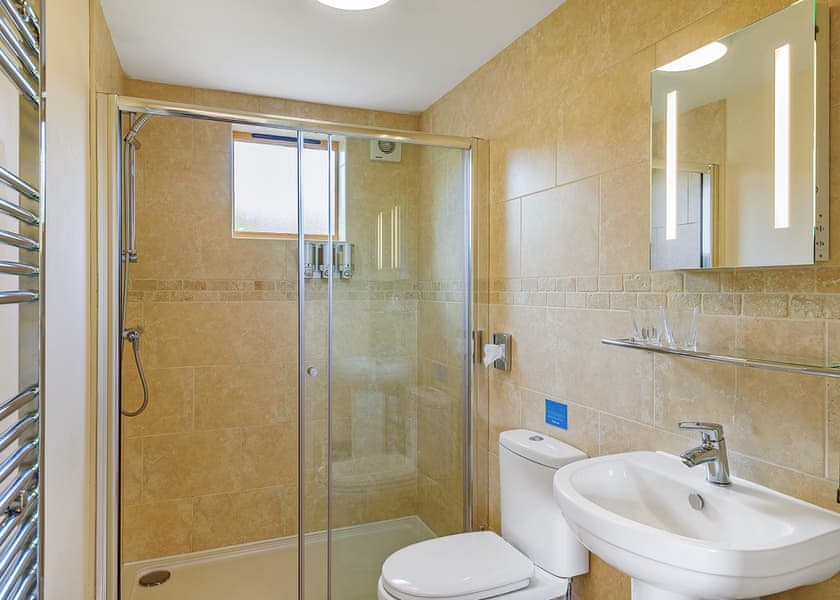 Ivy Tree Lodge - Slate House Lodges, Little London, Nr Llandinam