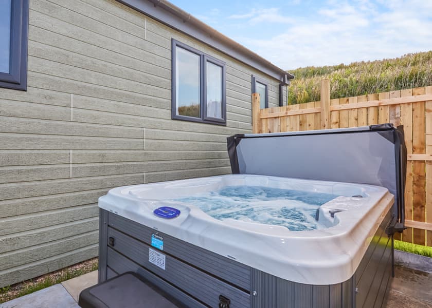 Signature Lodge 3 Bedroom Hot Tub PF - Sauchope Links Park, Anstruther