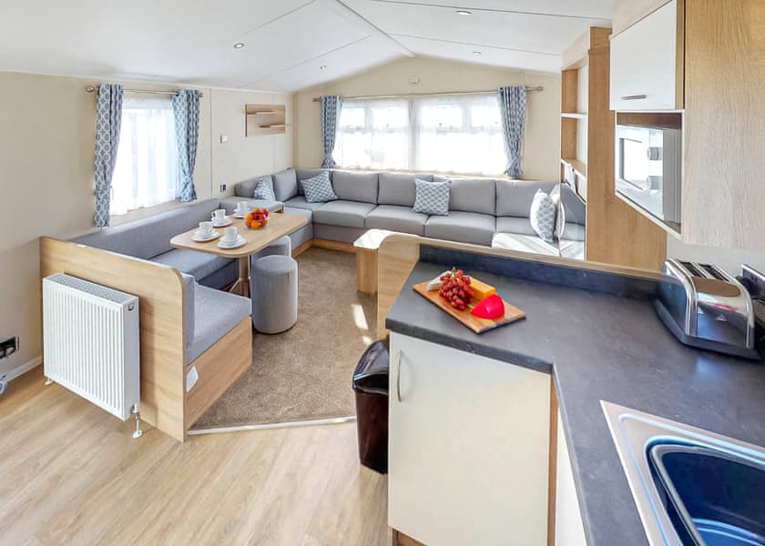 Gold  2 Caravan - Solent Breezes, Fareham