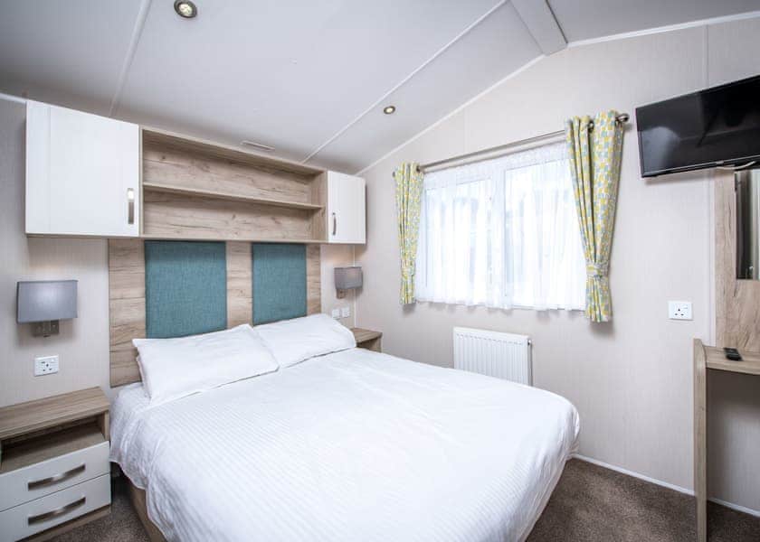 SB 3 Bed Gold Caravan - South Bay Holiday Park, Brixham