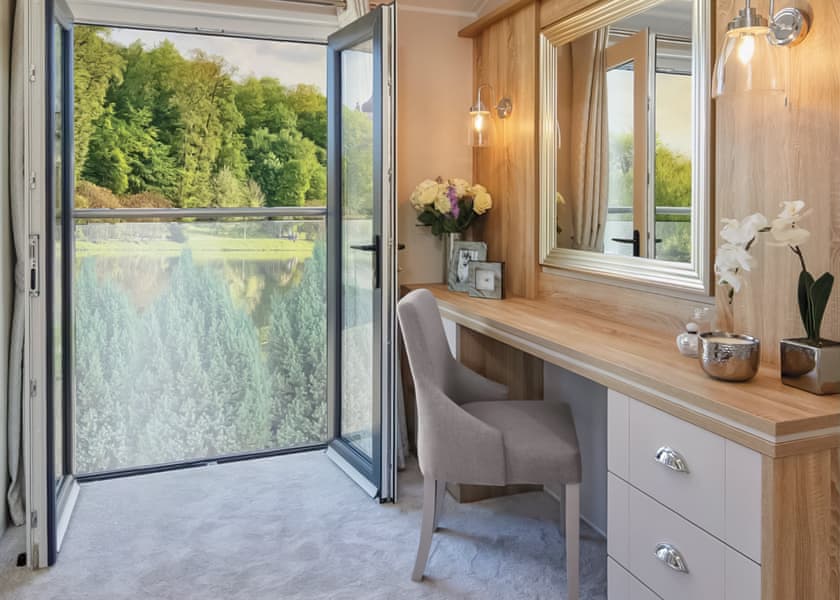 Hideaway 2 Bed Junior Lodge with Hot Tub - Riverside Holiday Park, Southport