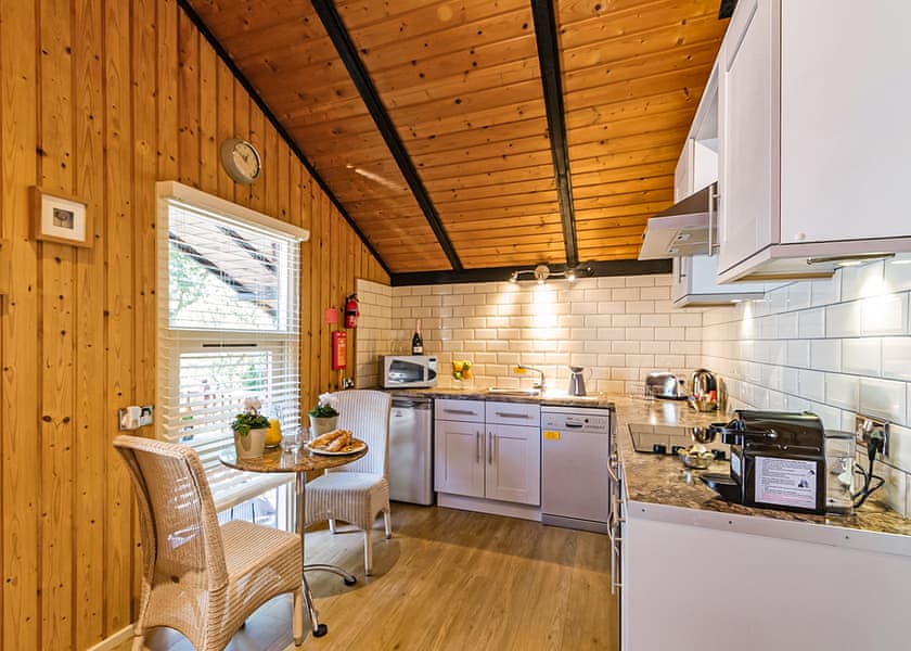 Lilleskov - Springwood Lodges, Harrogate