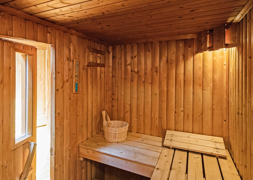 Sneugle - Springwood Lodges, Harrogate