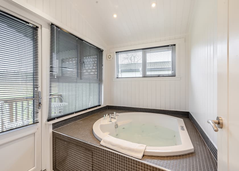 Spa Lodge - Silverwood Resort, Perth