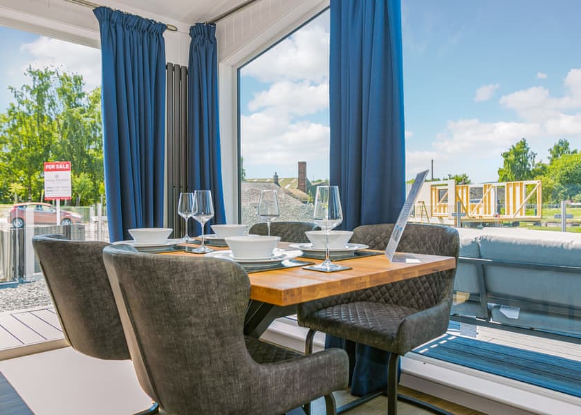 Paddocks Junior Lodge 2 Bed - Silverwood Resort, Perth