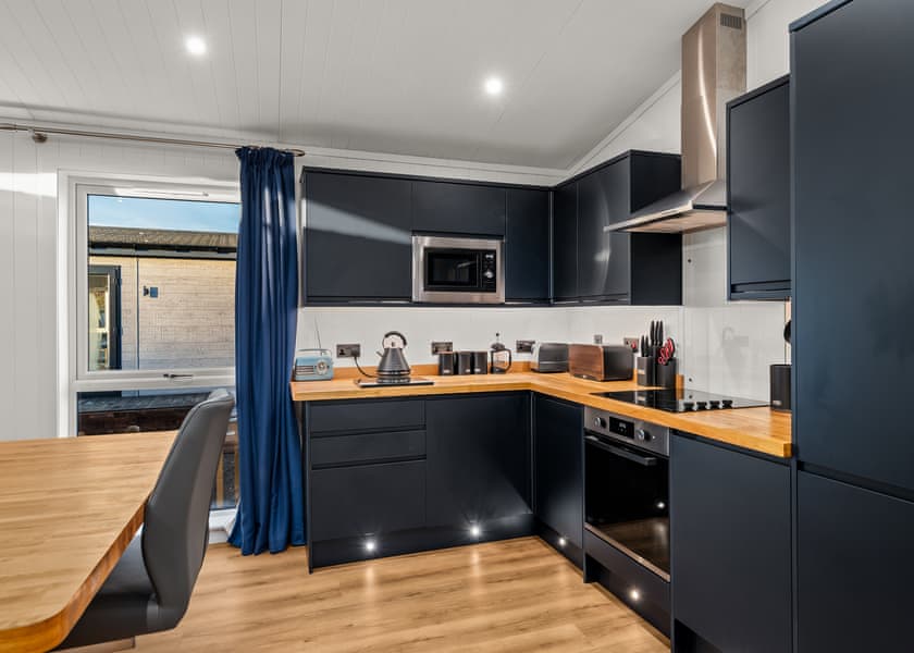 Paddocks Premium Lodge 2 Bed - Silverwood Resort, Perth