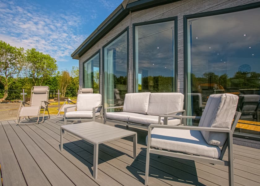 Paddocks Executive Lodge 4 Bed - Silverwood Resort, Perth