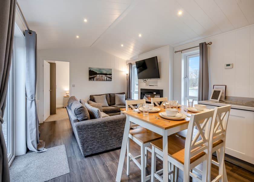 Hideaway Lodge Pet - Silverwood Resort, Perth