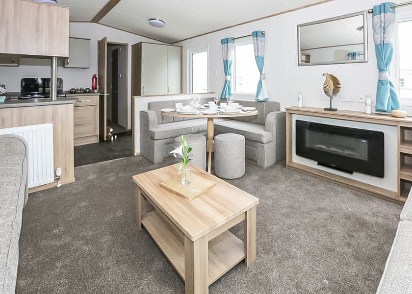 6 Berth Luxury Caravan 3 Bed With Hot Tub Pet - St Helens Coastal Resort, Ryde