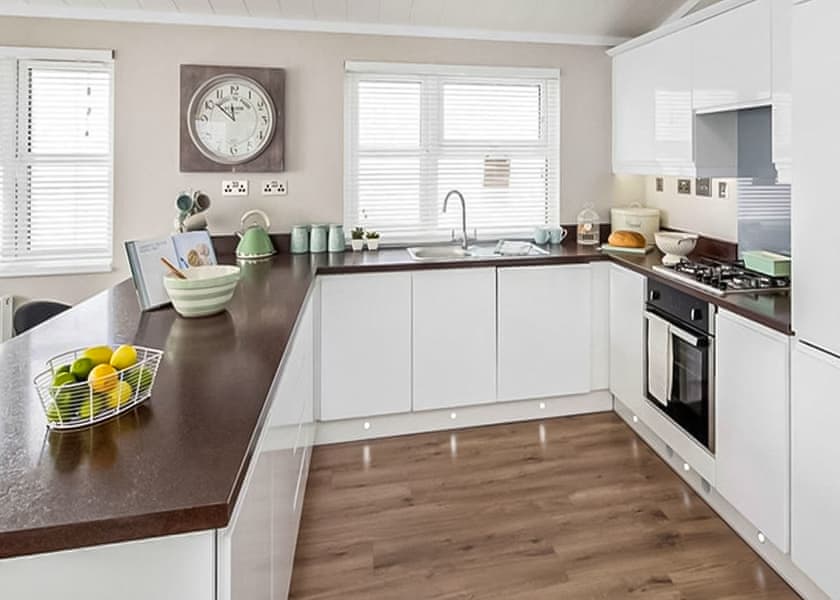 Indulgent 6 Berth Lodge Roof Terrace HT - St Helens Coastal Resort, Ryde