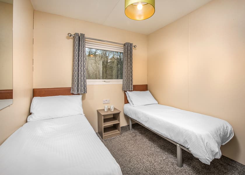 2 Bed Gold Chalet sleeps 4 - St Ives Holiday Village, Lelant, St Ives