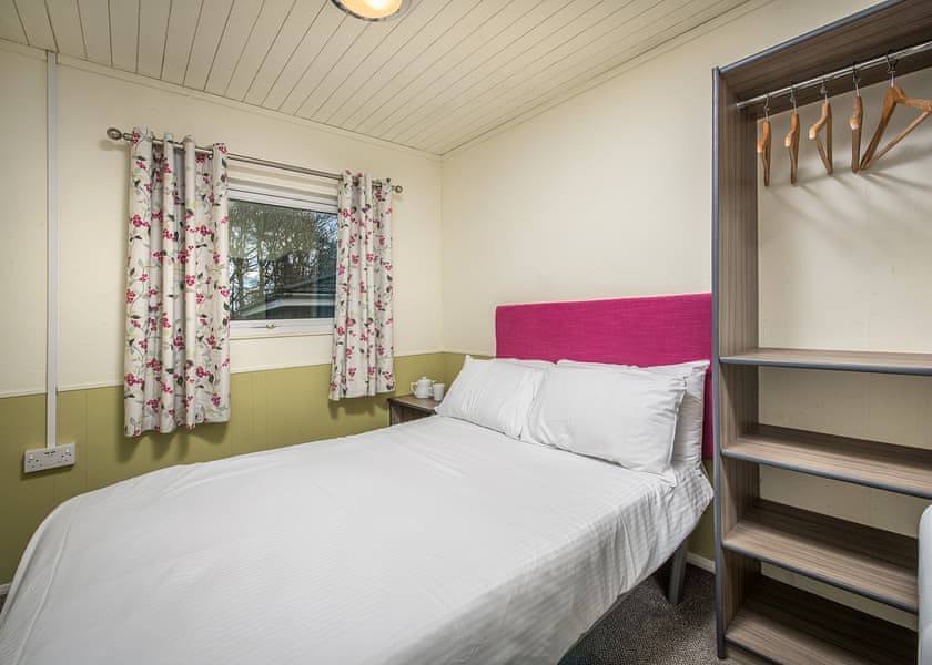 2 Bed Bronze Chalet sleeps 4 (Pet) - St Ives Holiday Village, Lelant, St Ives