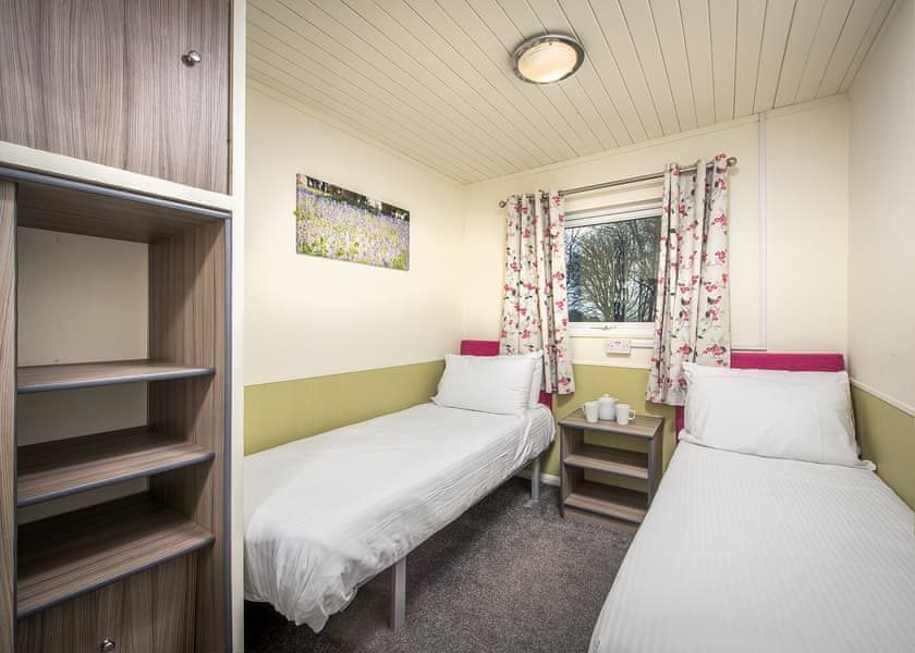 2 Bed Bronze Chalet sleeps 4 (Pet) - St Ives Holiday Village, Lelant, St Ives