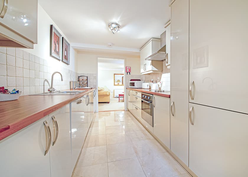 SI 2 Bed Kenegie Apartment (Sat)