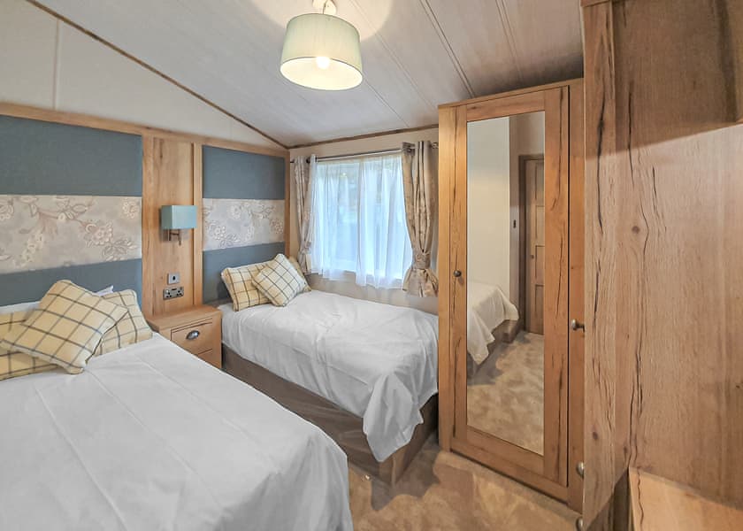 2 Bed Diamond Hot Tub Lodge - St Ives Holiday Village, Lelant, St Ives