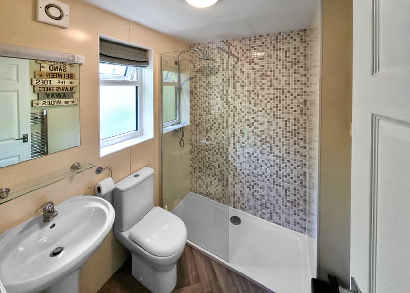 3 Bed Gold Swiss Chalet - St Ives Holiday Village, Lelant, St Ives