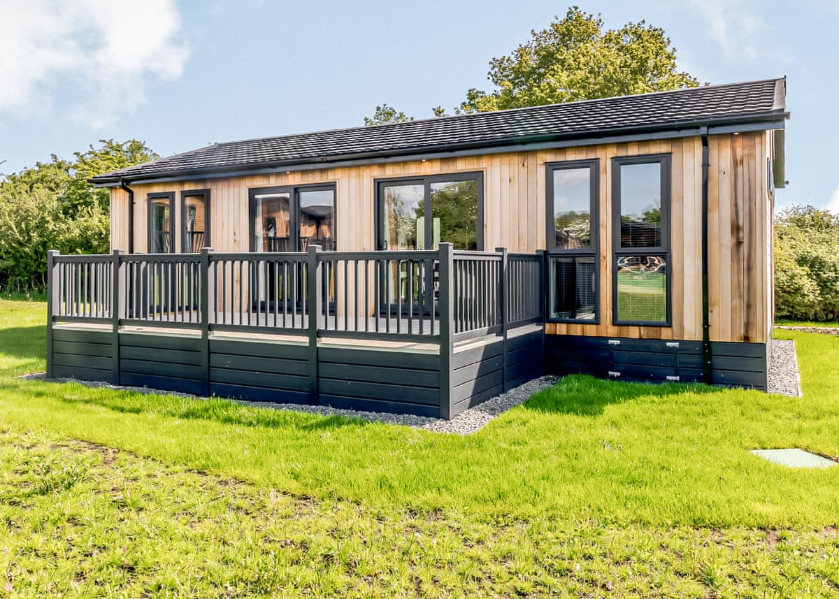 Stratford Upon Avon Lodge Retreat - Holiday lodge in Central England - Image 5