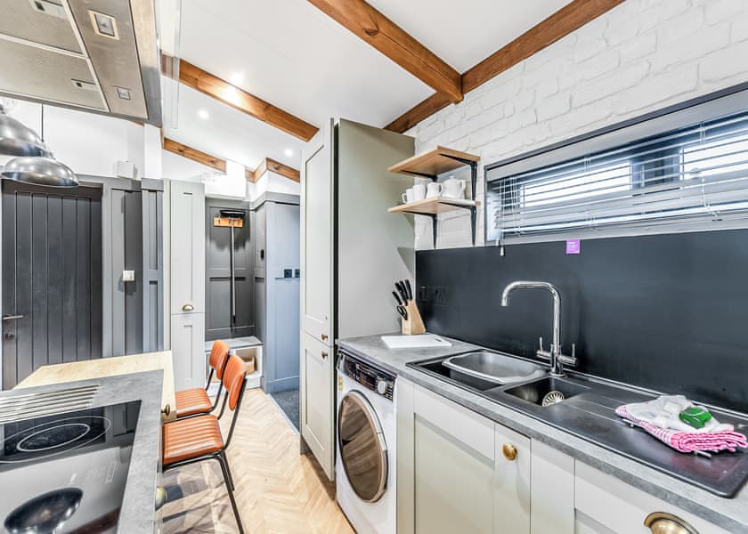 Claverdon Lodge Premier - Stratford Upon Avon Lodge Retreat, Snitterfield, Stratford Upon Avon