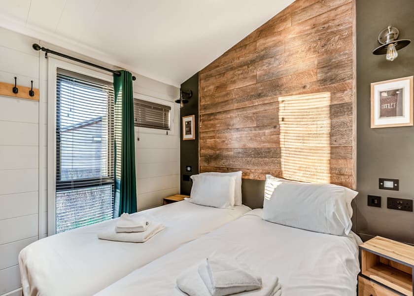 Oxhill Lodge - Stratford Upon Avon Lodge Retreat, Snitterfield, Stratford Upon Avon