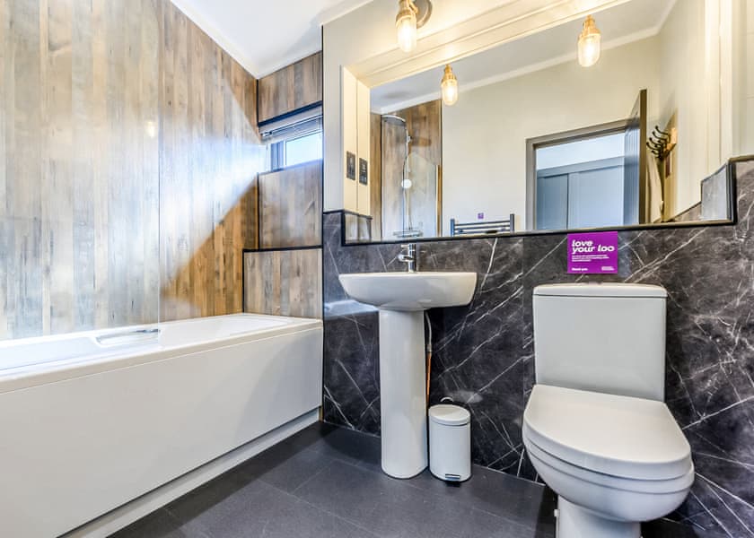 Oxhill Lodge Premier - Stratford Upon Avon Lodge Retreat, Snitterfield, Stratford Upon Avon