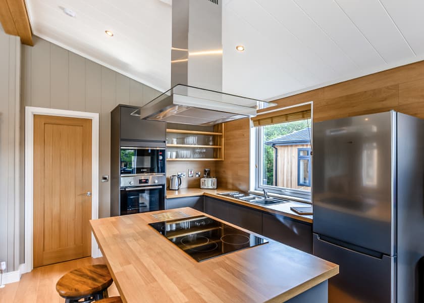 Loxley Lodge - Stratford Upon Avon Lodge Retreat, Snitterfield, Stratford Upon Avon