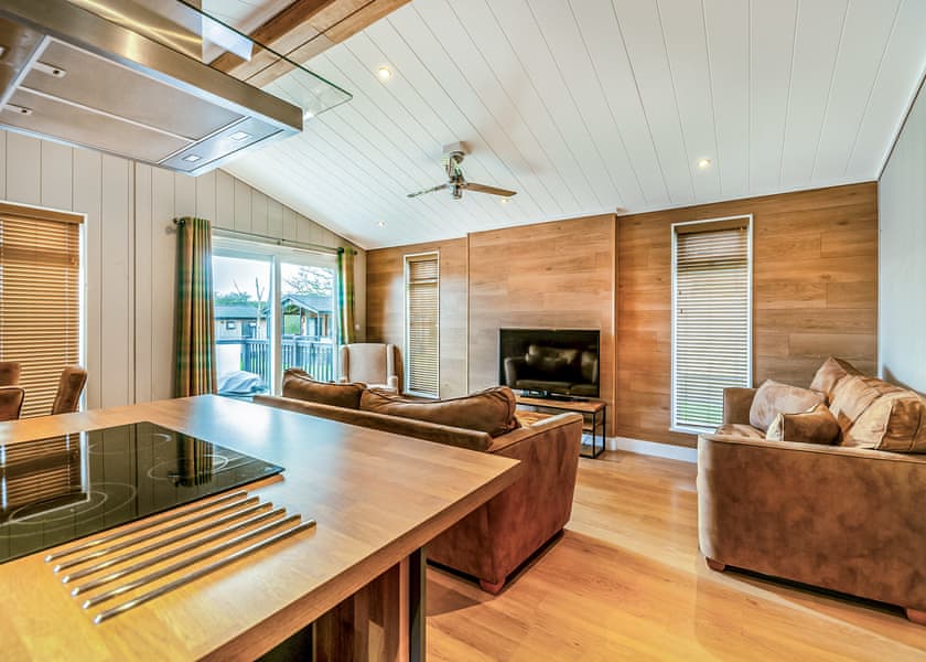 Loxley Lodge Premier - Stratford Upon Avon Lodge Retreat, Snitterfield, Stratford Upon Avon