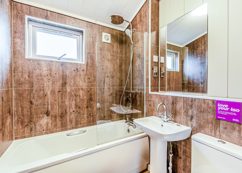 Loxley Lodge Premier - Stratford Upon Avon Lodge Retreat, Snitterfield, Stratford Upon Avon