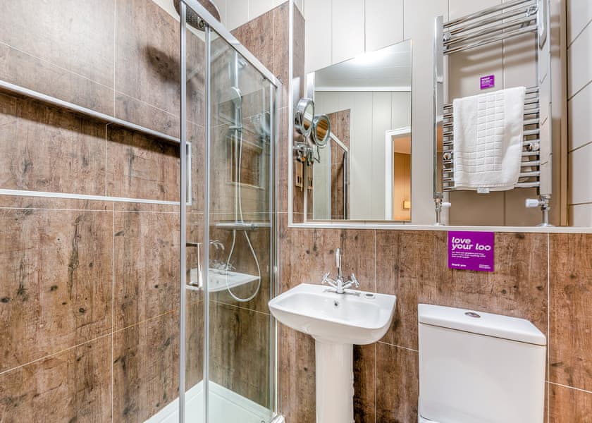 Wilmcote Lodge Premier - Stratford Upon Avon Lodge Retreat, Snitterfield, Stratford Upon Avon