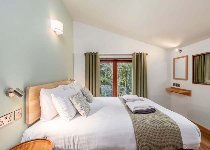 Golden OakTreehouse - Strathyre Lodges, Callander, Stirlingshire