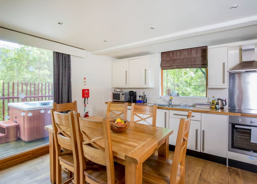 Classic Golden Oak 3 - Strathyre Lodges, Callander, Stirlingshire