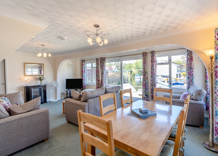 Moorlands - Summercraft, Wroxham, Norfolk Broads