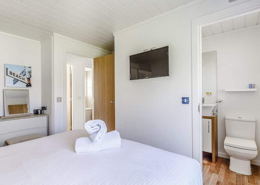 Meadow View Lodge - Piran Meadows Resort, Newquay