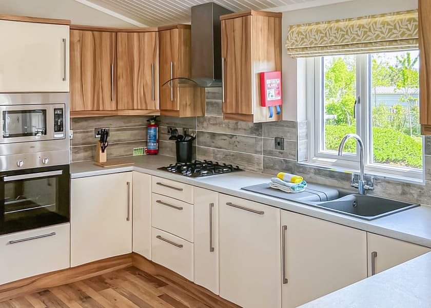 Fowey Lodge - Piran Meadows Resort, Newquay